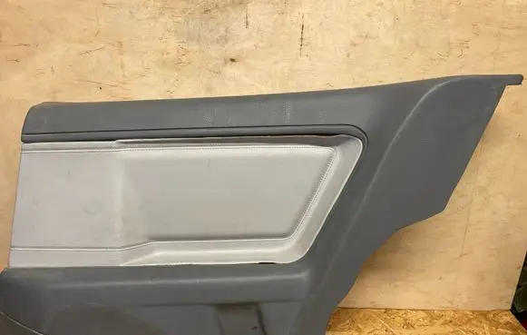 BMW 8 E31 Rear door card panel trim 8117272