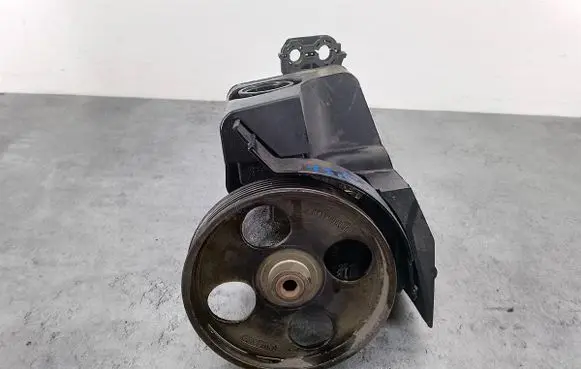 Power steering pump