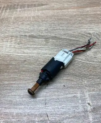 Peugeot 206 Brake pedal sensor switch 9643478880 WithPlug