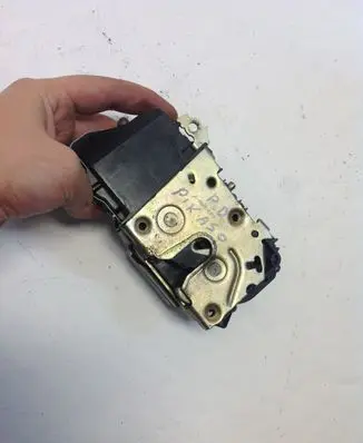 Citroen Xsara Picasso Front door lock