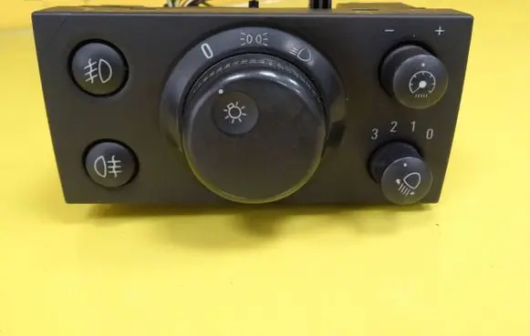 Opel Signum Light switch 13230797