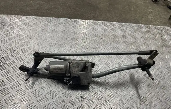 Audi A5 Sportback 8TA Front wiper linkage and motor 8T2955119D
