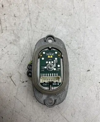 Skoda Octavia Mk4 LED ballast control module MDE14942