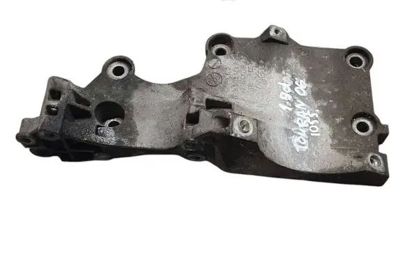 Volkswagen Touran I Generator/alternator bracket 038903143AF