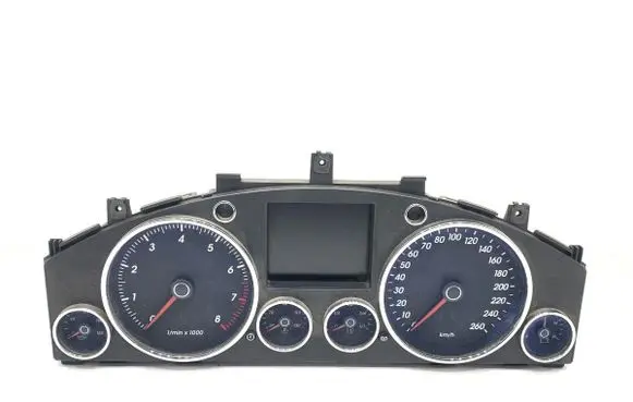 Speedometer (instrument cluster)