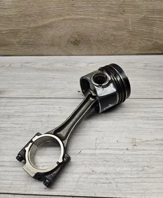 Volkswagen Golf VII Piston with connecting rod 03LA