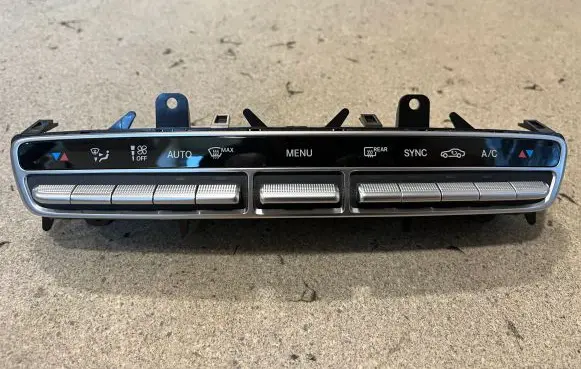 Mercedes-Benz E W213 Climate control unit A2139054707