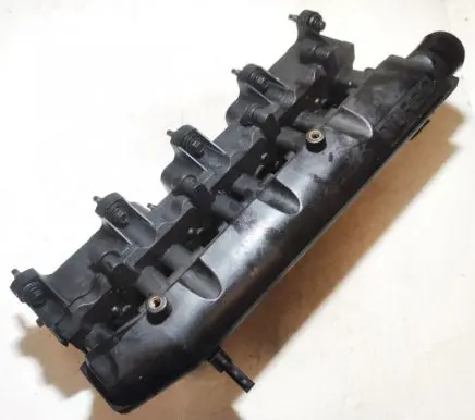 Ford Mondeo Mk III Intake manifold 1s7q9424bd