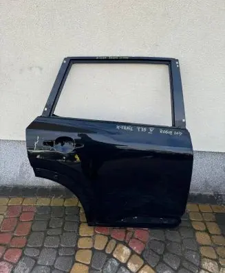 Nissan Rogue Rear door H210M6RAAA