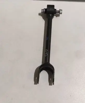 Lexus UX Rear upper control arm/wishbone AAM54