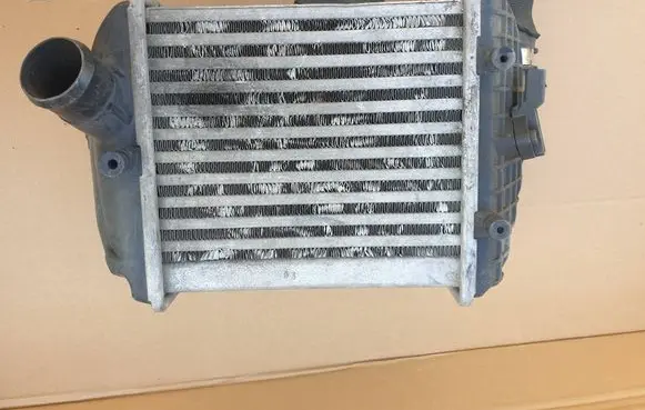 Audi A4 S4 B6 8E 8H Intercooler radiator 8E0145805E