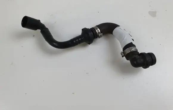 Volkswagen PASSAT B6 Vacuum line/pipe/hose 1K0611813 1K0612041EC