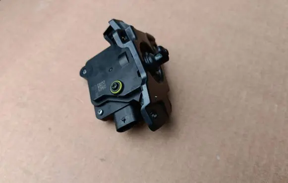 Hyundai Kona II Fuel tank cap lock motor RG3EVL240408 2404080635 RG3EV-L