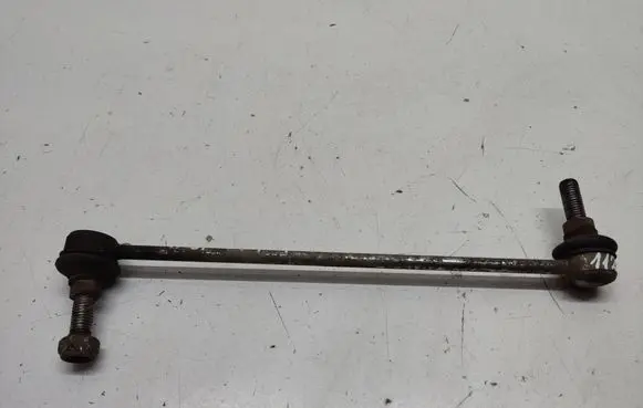 Front anti-roll bar/stabilizer link