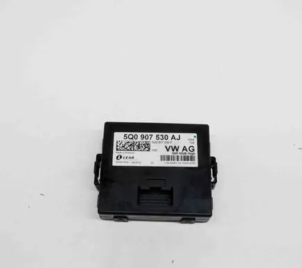 Skoda Octavia Mk3 (5E) Gateway control module 5Q0907530AJ 5Q0907530F