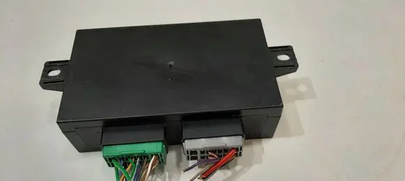 Volvo V70 Tailgate/trunk control unit/module 31335869AA 31352205 31352204AA