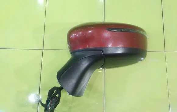 Nissan Note (E12) Front door electric wing mirror LEWE WP139