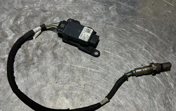 Citroen C4 III e-C4 Lambda probe sensor 9816276480