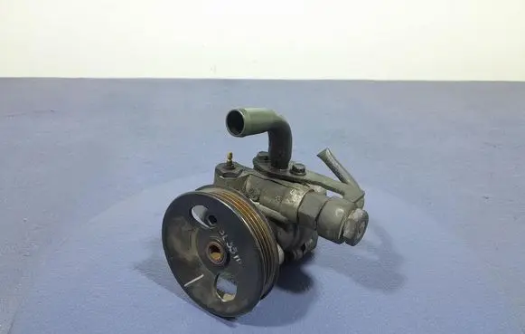 KIA Sorento Power steering pump 3X08B006