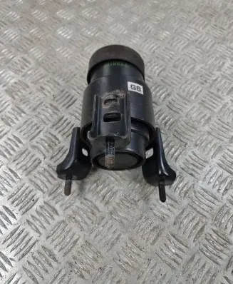 Lexus RX 450H Engine mount bracket 2010821