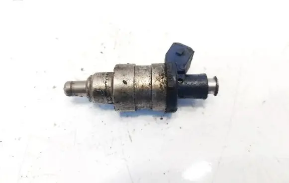 Ford Escort Fuel injector 88WFA2A