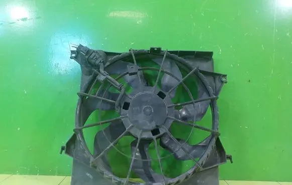 Hyundai ix35 Fan set 16AB110