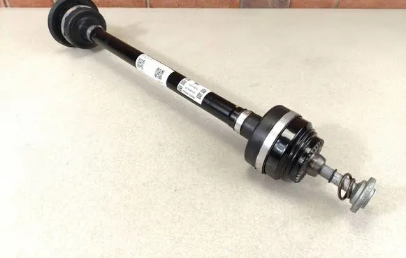 BMW 3 G20 G21 Rear driveshaft 5A74AB7 8689555