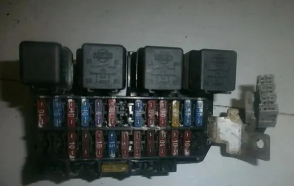 Nissan Micra Fuse box set