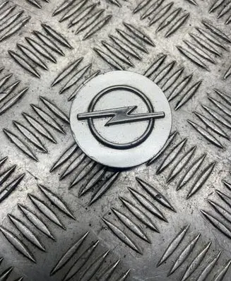 Opel Signum Original wheel cap 09179672 09179671 09179670
