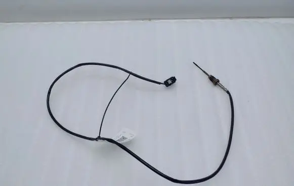 BMW 2 F45 Exhaust gas temperature sensor 8570121