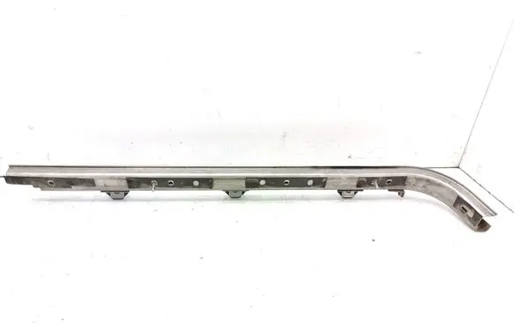 KIA Carnival Sliding door middle roller runner 