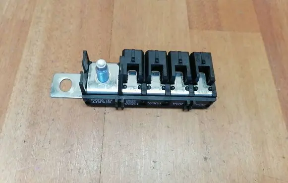 Opel Insignia B Fuse 33145888