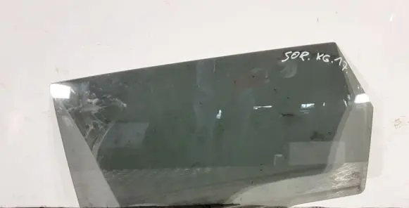 KIA Sorento Rear door window glass