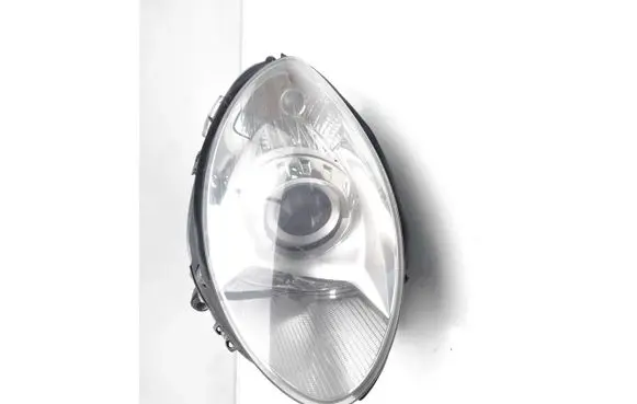 Mercedes-Benz R W251 Headlight/headlamp A2518202661 1ZL263037-34