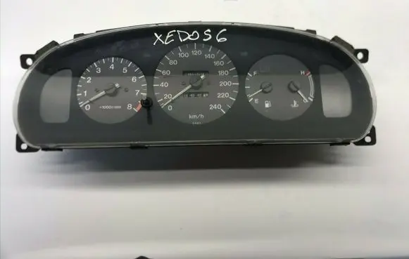 Mazda Xedos 6 Speedometer (instrument cluster) CA09A