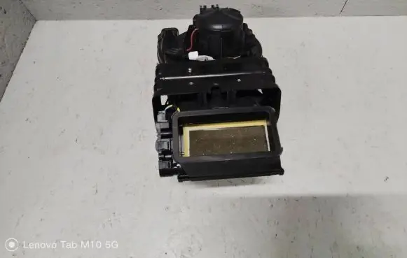 Mercedes-Benz GLS X166 Heater fan/blower A1668300008 T1013168B 18549048