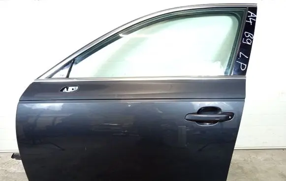 Audi A4 S4 B9 Front door
