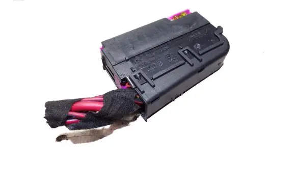Audi A6 S6 C6 4F Fuse module 8K0941824