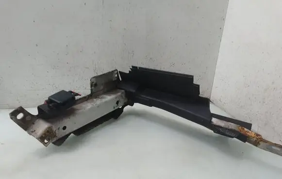 Volkswagen Transporter - Caravelle T4 Side radiator support slam panel 
