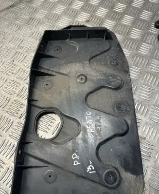 KIA Sorento Engine splash shield/under tray 291202W000