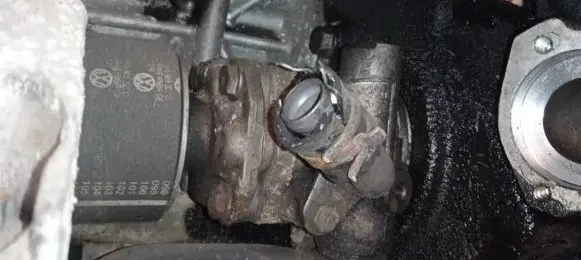 Volkswagen Phaeton Power steering pump