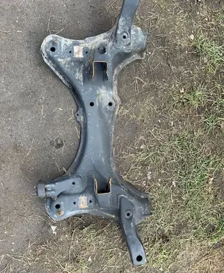Toyota RAV 4 (XA10) Front axle beam 