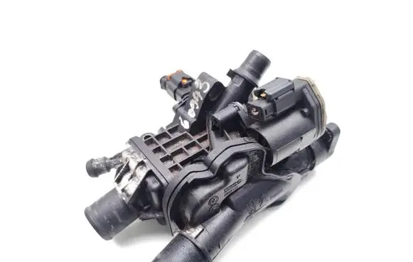 Ford Mondeo MK V Thermostat/thermostat housing 9849443980