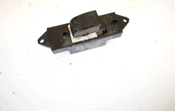 Mitsubishi ASX Electric window control switch mr587944