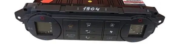 Ford Focus C-MAX Climate control unit 3M5T18C612AK