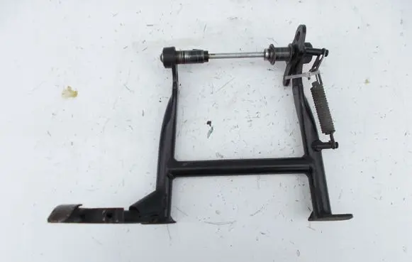 Battery bracket