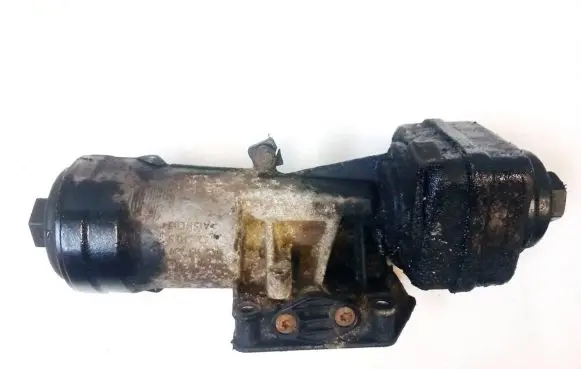 Volkswagen Golf Plus Oil filter cover 045115433e