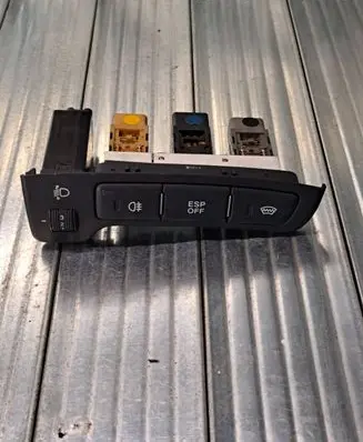 KIA Carens I ESP (stability program) switch 202002962