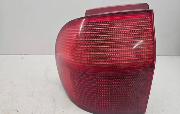 Seat Alhambra (Mk1) Rear/tail lights 7M0945257A
