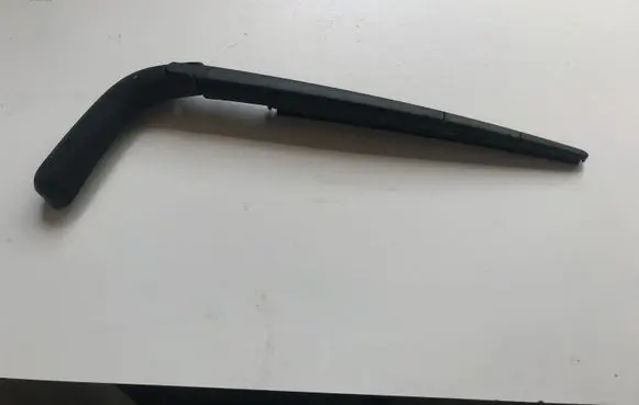 Chevrolet Spark Rear wiper blade arm